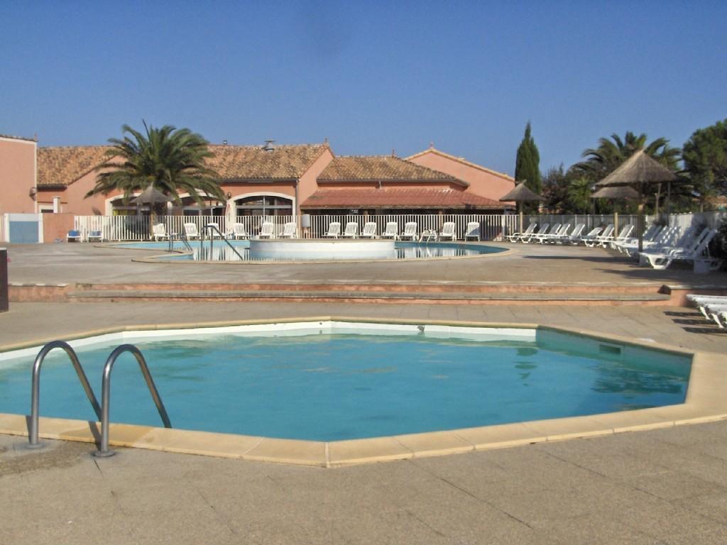 Villa 940 Sur L'Ile Des Pecheurs Ле-Баркарес Номер фото